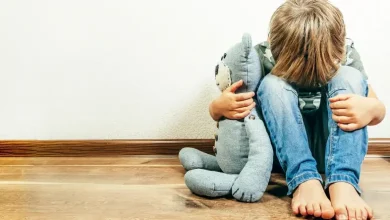 شکستن دل فرزند توسط پدر و مادر