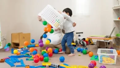 علت شکستن اسباب بازی توسط کودک