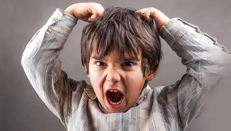 نشانه های کودک عصبی