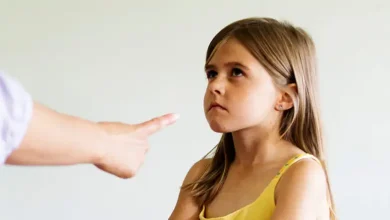 تذکر زیاد به کودک