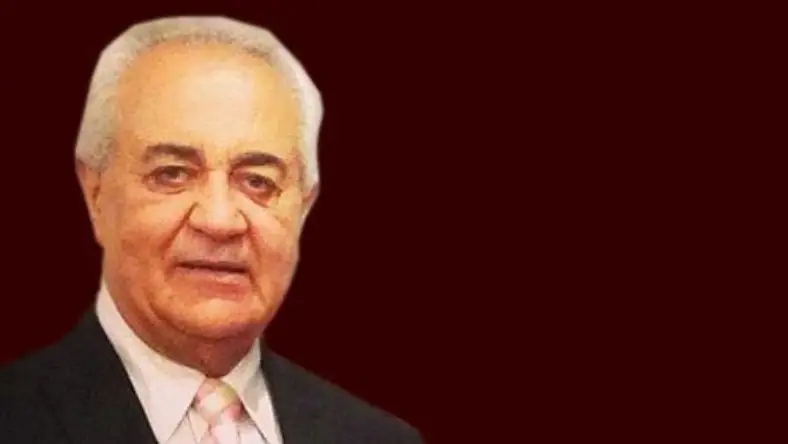 دکتر هلاکویی و تربیت نوجوان